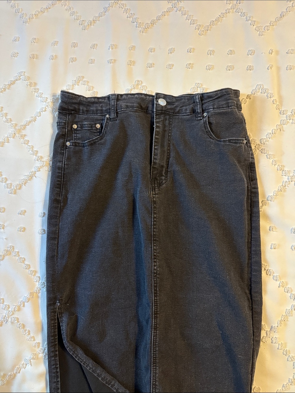 H&M Black Denim Midi Skirt with Front Slit Size Large - Picture 4 of 7